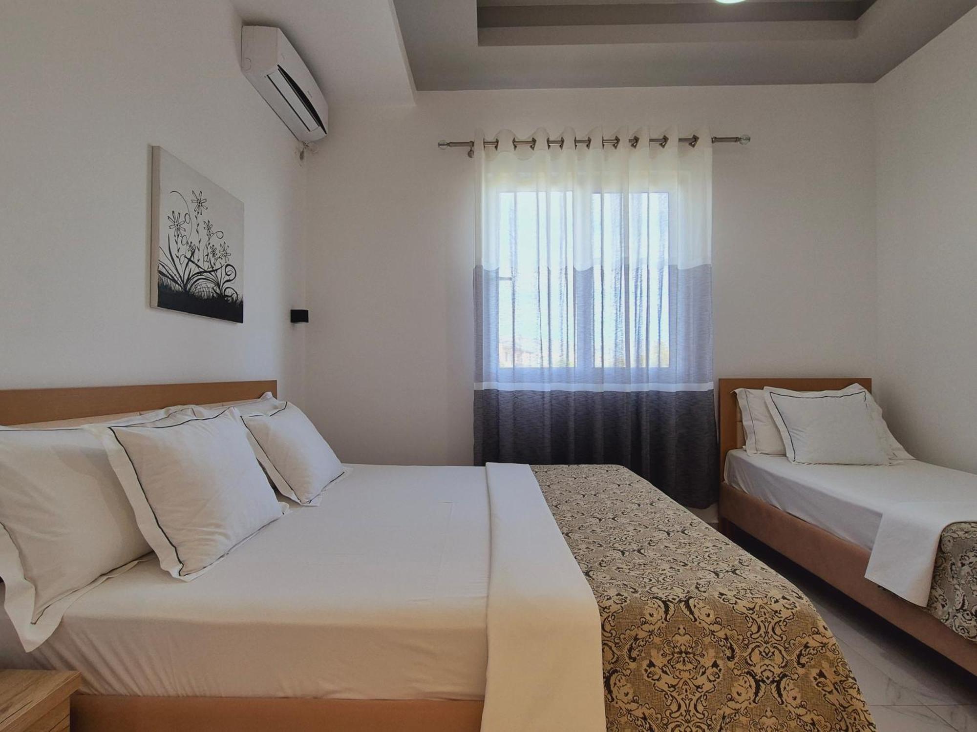 Villa JOSANA Sarandë Eksteriør billede