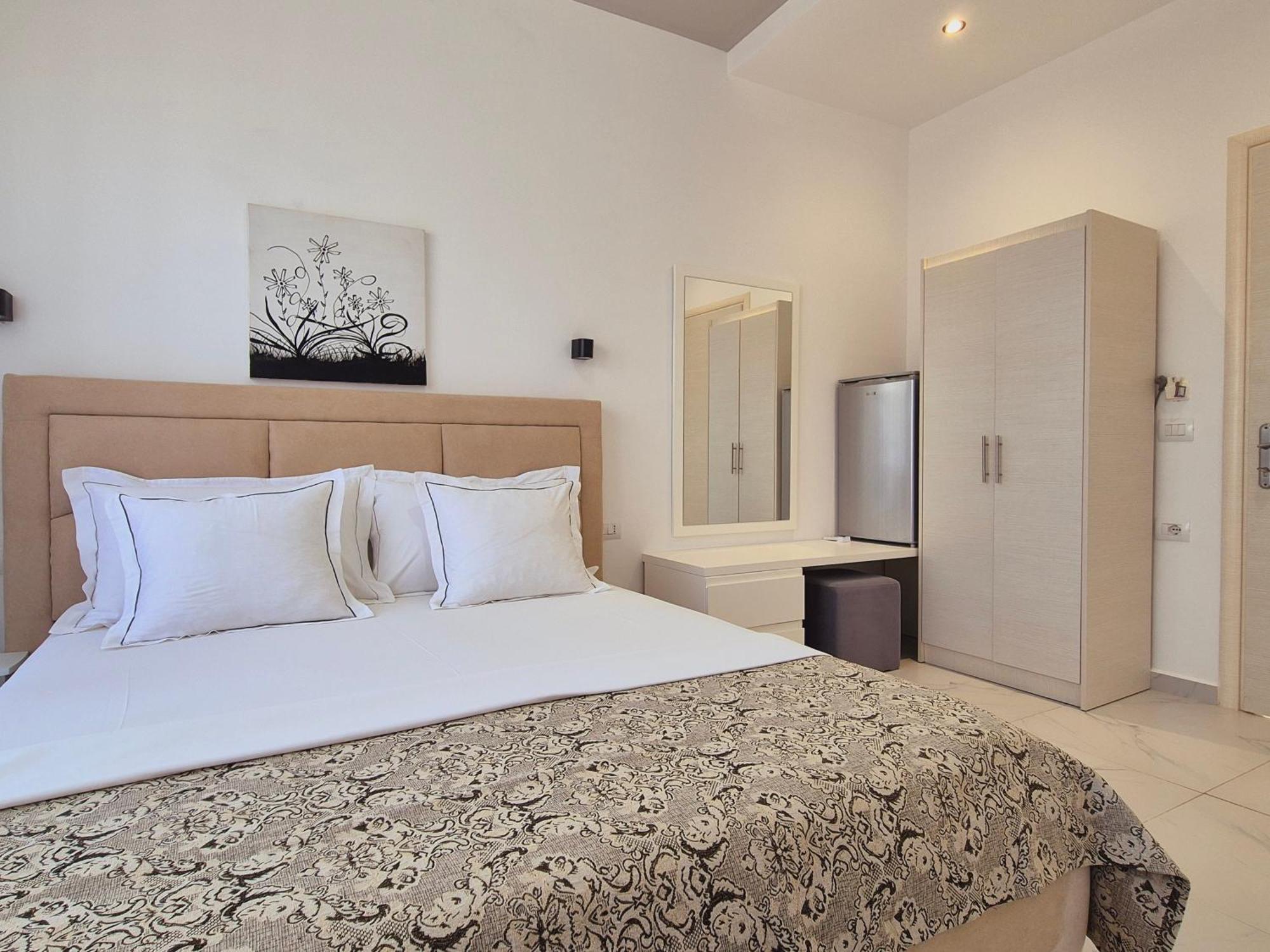 Villa JOSANA Sarandë Eksteriør billede